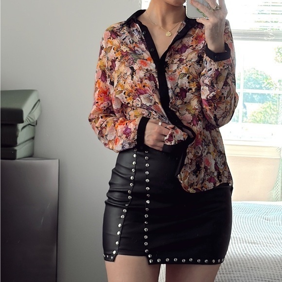 Topshop Tops - TopShop Floral Multicolor Blouse